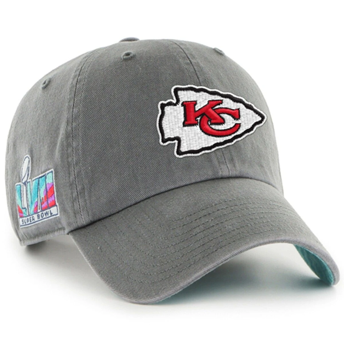 '47 Men's Charcoal Kansas City Chiefs Super Bowl LVII Side Patch Clean Up Adjustable Hat 4 '47 Men's Charcoal Kansas City Chiefs Super Bowl LVII Side Patch Clean Up Adjustable Hat - Image 2